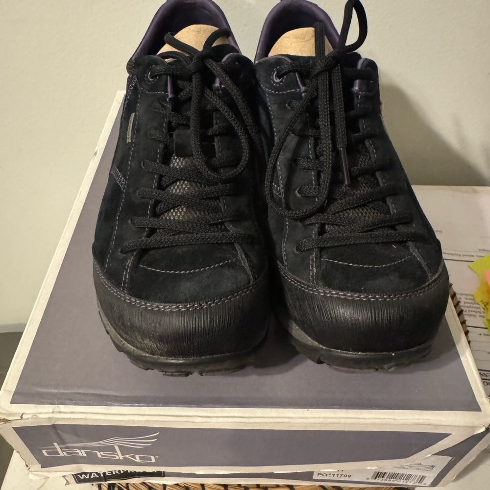 Dansko Women’s Black Waterproof Sneakers Hiking Paisley Suede 41 / 10 - Picture 4 of 12